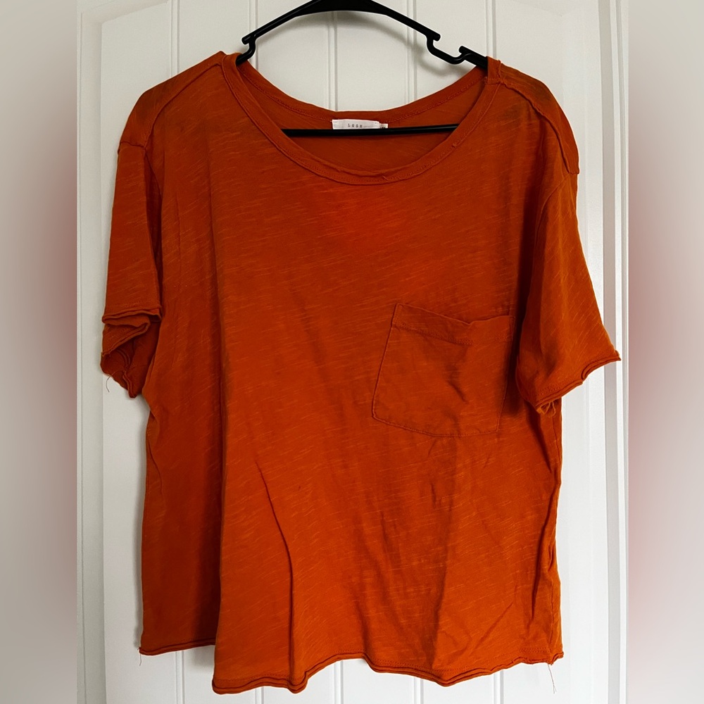 Lush Pocket Tee